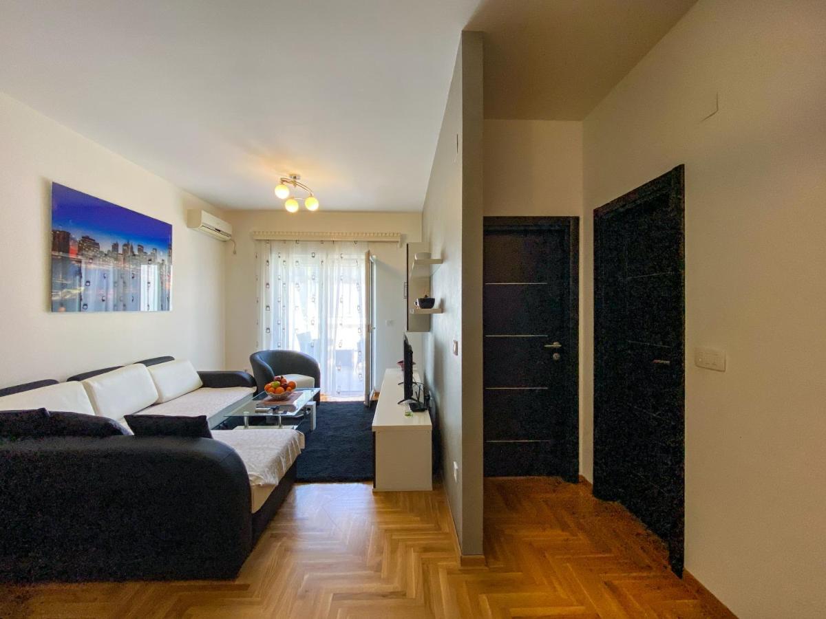 Apartments Luka Bu2 Budva Luaran gambar